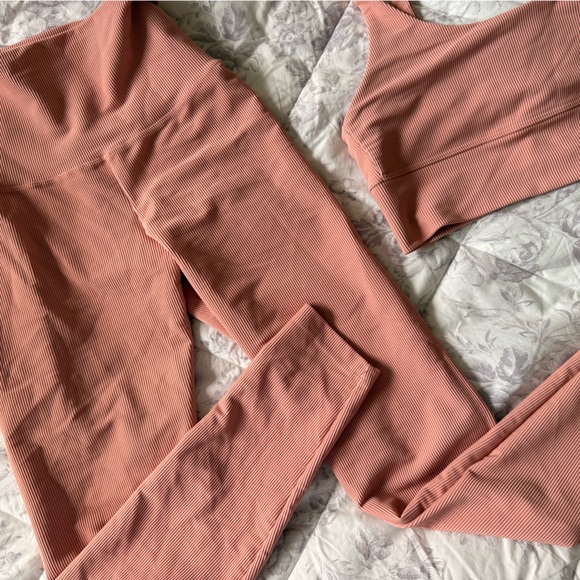 Beach Riot Pink Ribbed Leggings and Top Set - Picture 2 of 5